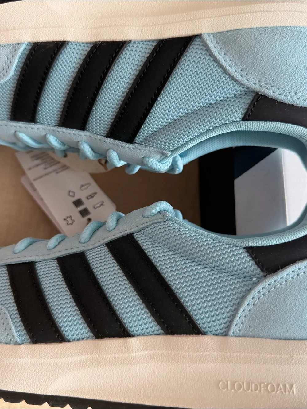 Adidas Cloudfoam Sneakers Light Blue Black White Women’s 6.5 New w/ Tags
